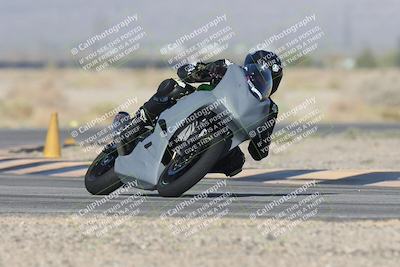 media/Sep-20-2025-Race Pace (Sat) [[d4e1b33f4d]]/Verified/Turn 4 (830am)/